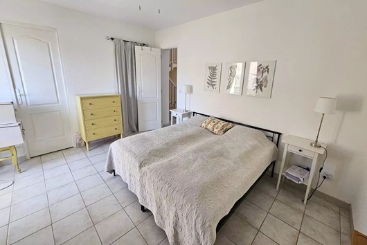 Radhus i Marseillan, Occitanien, Hautespyrenees, Marseillan