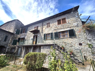 Villa i Camporgiano, Toscana, Lucca, Camporgiano