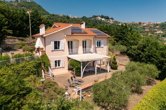 Villa i Noli, Ligurien, Savona, Noli