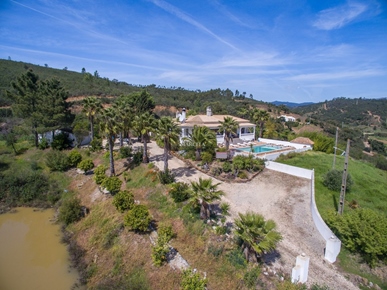 Radhus i Monchique, Faro, Monchique