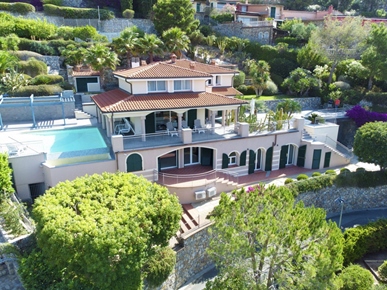 Villa i Andora, Ligurien, Savona, Andora