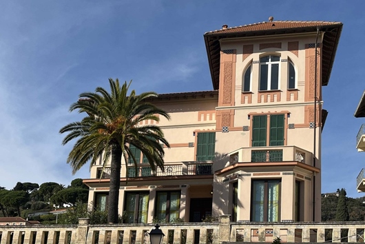 Ägarlägenhet i Alassio, Ligurien, Savona, Alassio