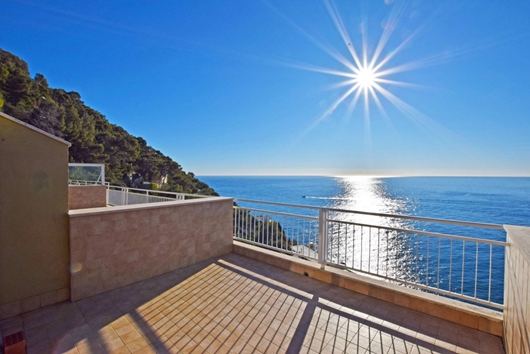 Ägarlägenhet i Ospedaletti, Ligurien, Provincia di imperia, Ospedaletti