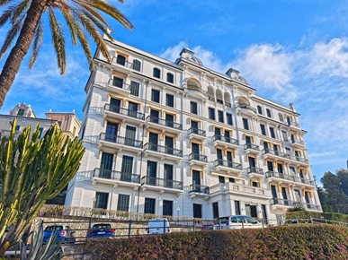 Ägarlägenhet i Bordighera, Ligurien, Provincia di imperia, Bordighera