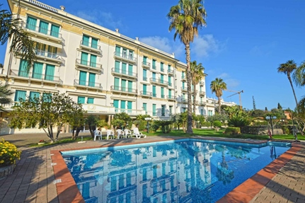 Ägarlägenhet i Bordighera, Ligurien, Provincia di imperia, Bordighera