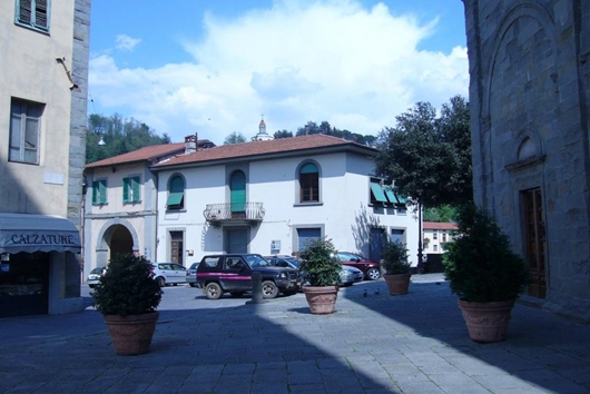 Villa i Unknown, Umbria, Perugia, Castelnuovo di Garfagnana