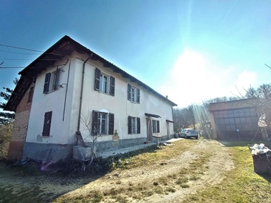 Villa i Piemonte, Bruno, Asti, Bruno