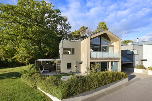 Villa i Ekerö Jungfrusund, Stockholm, Ångkvarnsvägen 3