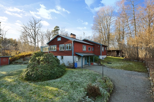 Villa i Ekerö Helgö, Stockholm, Kaggeholmsvägen 28