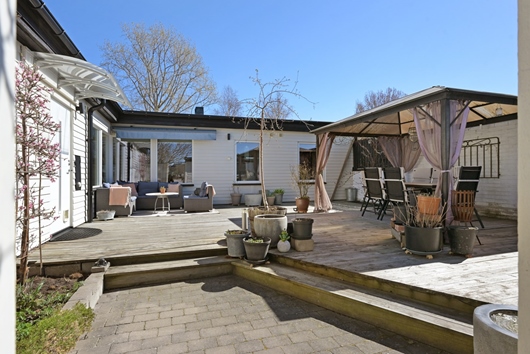 Radhus i Ekerö Hummelvreten, Stockholm, Kastargränd 16