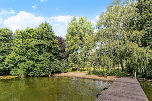 Tomt i Ekerö Lundhagen, Stockholm, Lundhagens strand 50