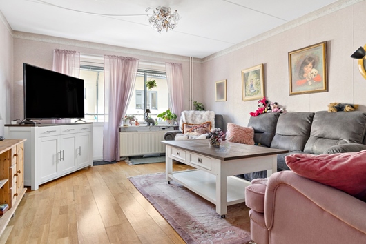 Bostadsrätt i Bandhagen, Stockholm, Trollesundsvägen 26B