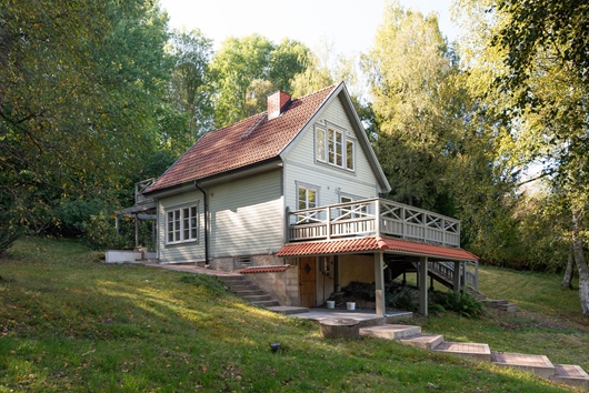Villa i Gladö Kvarn, Huddinge, Gladö kvarn, Stockholm, Lidavägen 1B