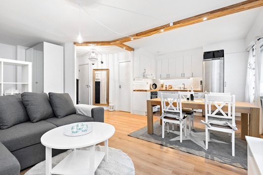 Bostadsrätt i Hallonbergen, Sundbyberg, Stockholm, Hallonbergsplan 14