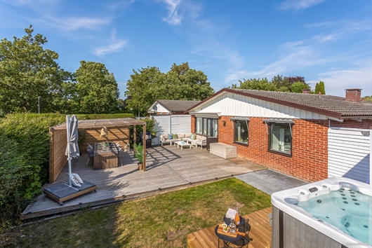 Villa i Tygelsjö, Skåne, Malmö, Bågfilsgatan 43