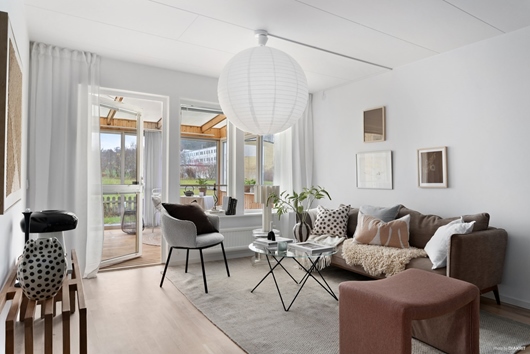 Radhus i Tuve, Göteborg, Västra Götaland, Floravägen 16