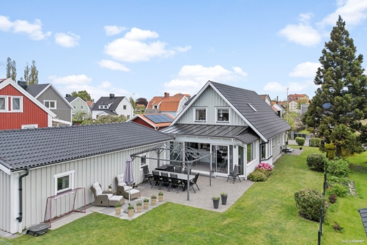 Villa i Centrala Hisingen Bräcke, Göteborg, Västra Götaland, Vårflodsgatan 20
