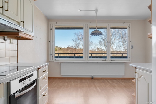 Bostadsrätt i Hisings Backa, Hisings backa, Göteborg, Västra Götaland, Övralidsgatan 3