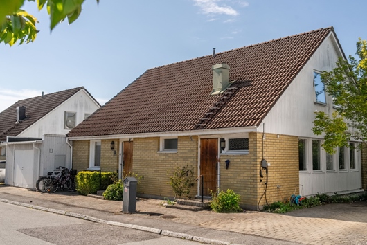 Villa i Linero, Lund, Skåne, Angantyrs gränd 14