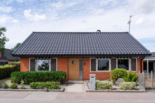 Villa i Häradsbyn, Staffanstorp, Skåne, Albovägen 1