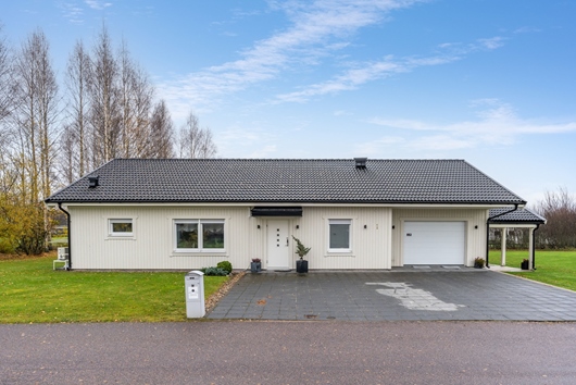 Villa i Hallsberg, Örebro, Rågvägen 1