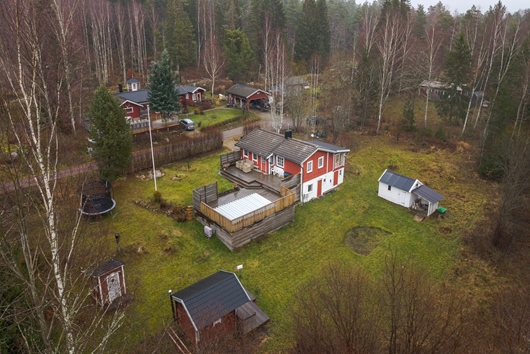 Fritidshus i Uttervik, Nyköping, Södermanland, Nötskrikevägen 1