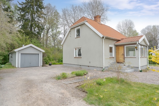 Villa i Krokek, Kolmården, Östergötland, Norrköping, Sjöviksvägen 108