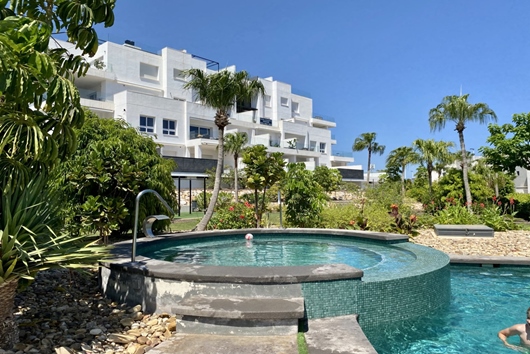 Ägarlägenhet i Punta Prima, Punta prima, Comunitat valenciana, El baix segura / la vega baja, Residencial Bali