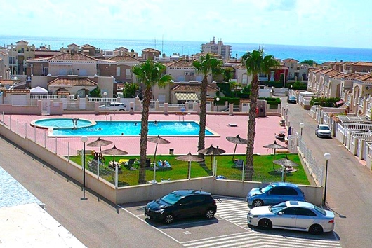 Radhus i Torrevieja, Comunitat valenciana, El baix segura / la vega baja, Altos de la Bahia