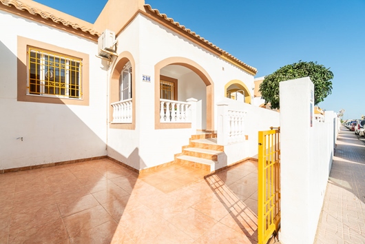 Radhus i Torrevieja, Comunitat valenciana, El baix segura / la vega baja, Altos del Limonar - Torreta