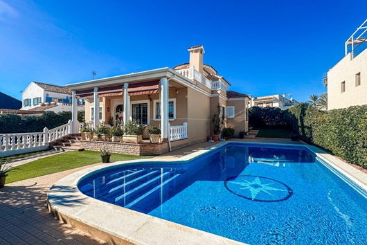 Villa i La Mata, La mata, Asturien, La Mata