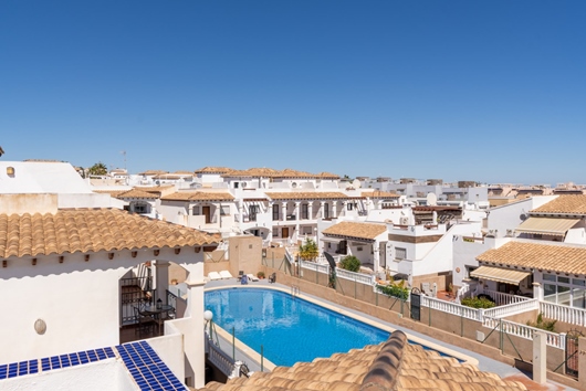 Radhus i Punta Prima, Punta prima, Villa rosa, Valencian community, Alicante, La Ciñuelica - Punta Prima