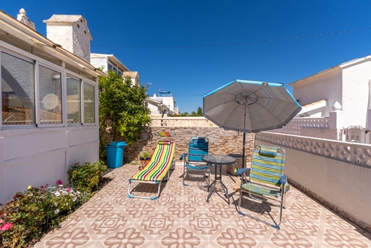 Radhus i Villamartín, Villamartin, Urbanizacion blue lagoon, Valencian community, Alicante, Villamartín