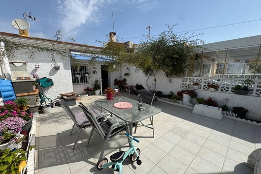 Radhus i Torrevieja, Urbanizacion la torreta, Valencian community, Alicante, Torreta - Torrevieja