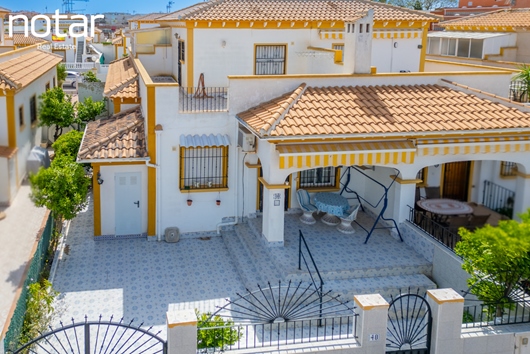 Radhus i Aguas Nuevas, Aguas nuevas, Comunitat valenciana, El baix segura / la vega baja, Altos de la Bahia