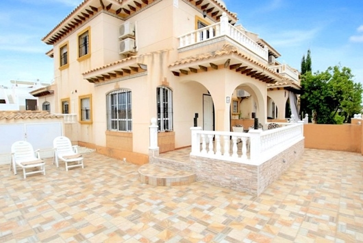 Radhus i Cabo Roig, Cabo roig, Orihuela, Comunitat valenciana, El baix segura / la vega baja, Lomas de Cabo Roig