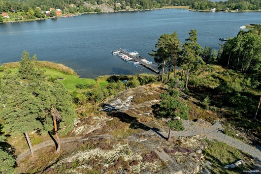 Tomt i TYNNINGÖ, Tynningö, Stockholm, Vaxholm, Tynningösundsvägen 79