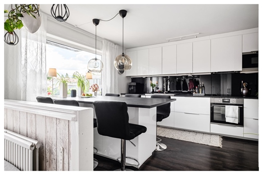 Radhus i Holmsund, Västerbotten, Umeå, Kulgränd 2A