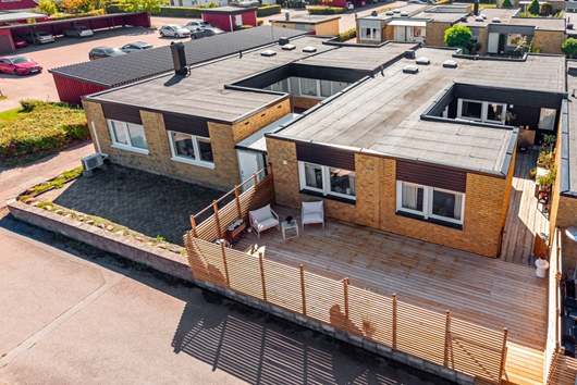 Radhus i Rydebäck, Skåne, Helsingborg, Stensögatan 18