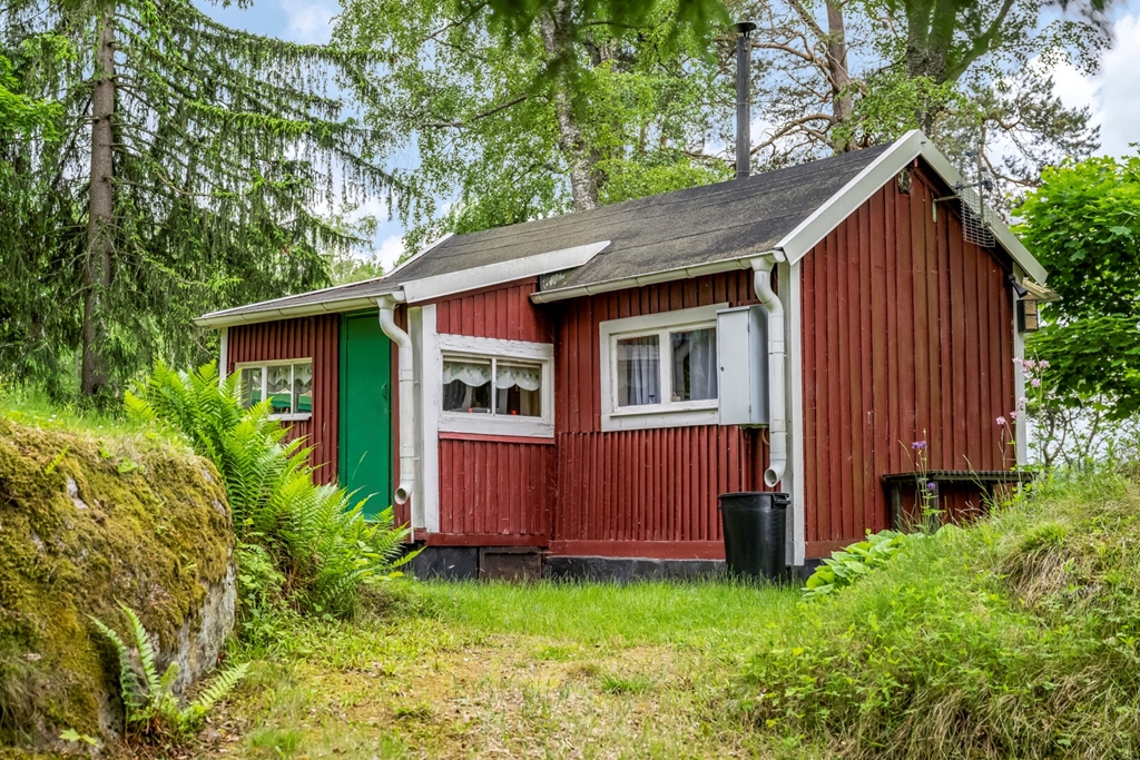 Villa i Norrby, Sverige, Sjövägen 16