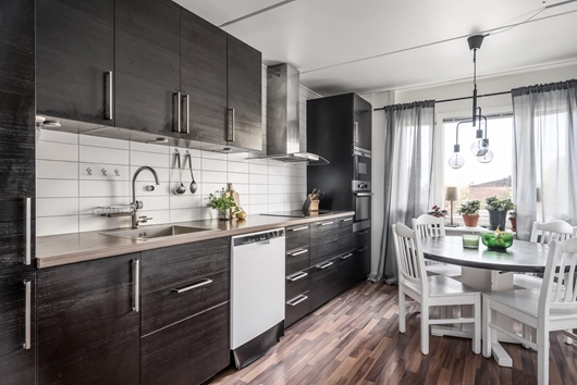 Bostadsrätt i Vendelsömalm, Stockholm, Haninge, Vendelsömalmsvägen 189