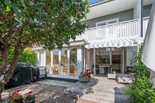 Radhus i Brandbergen, Haninge, Stockholm, Lodjurets gata 268