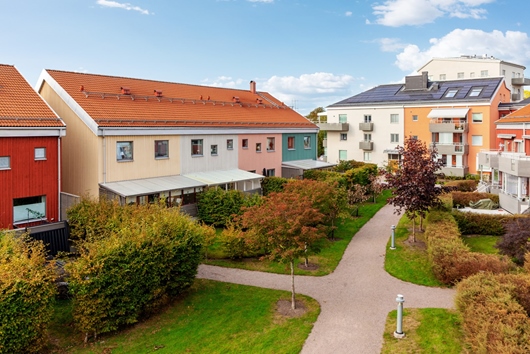 Radhus i Spelhagen, Nyköping, Södermanland, Hertig Karls väg 7