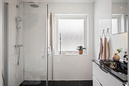 Villa i Arnö, Nyköping, Södermanland, Kaprisvägen 37