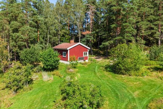 Fritidshus i Runtuna, Nyköping, Södermanland, Runtuna Myra 4