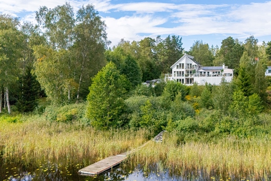 Villa i Värmdövik, Skeppsdalsström, Stockholm, Kroksjövägen 18