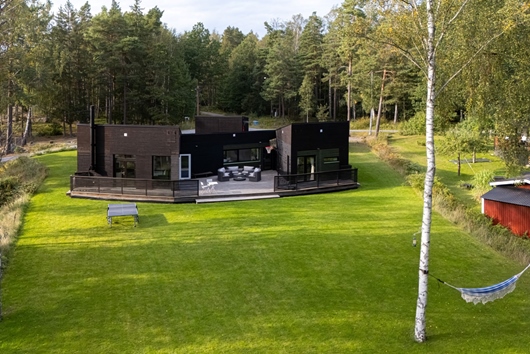 Villa i Södernäs, Värmdö, Stockholm, Strandlinjevägen 13