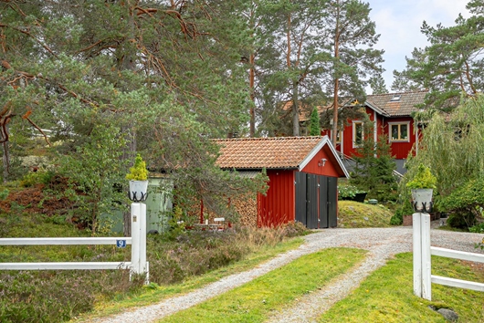 Villa i Ingarö, Lugnet och Skälsmara, Stockholm, Värmdö, Grannlåtsvägen 9