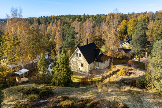 Villa i Herrviksnäs, Värmdö, Skeppsdalsström, Stockholm, Abborrstigen 9