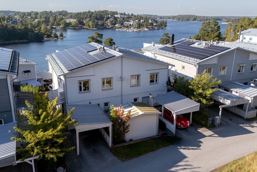 Radhus i Ljung, Värmdö, Hemmesta, Stockholm, Bankir Zethraeus väg 102